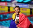 DUBLĂ ISTORICĂ! David Popovici câștigă AURUL la 100m, după un finiș incredibil!