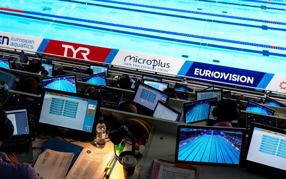 Aplaudat pe net, părăsit la TV » Cifrele de audiență pentru cursa lui David Popovici de pe TVR au fost foarte modeste: „Alte 188 de programe TV au fost mai urmărite”