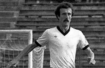 Căpitanul istoric al unei echipe de tradiție se pune contra curentului, dar avertizează naționala: „Ne cam tremură jambierele dacă se întâmplă asta la toamnă!”