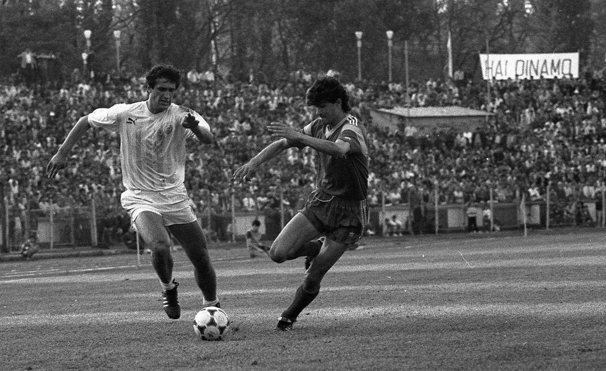 Rodion Cămătaru #65 » Povestea neștiută a meciului pe care Cami l-a jucat pentru Benfica, în 1985, la un turneu la care a participat și Dinamo