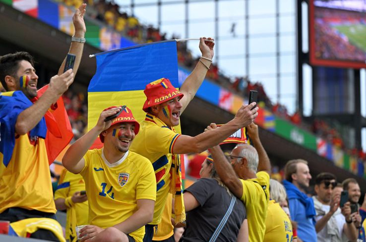 Fanii României, înainte de meciul cu Belgia / Sursă foto: Imago Images