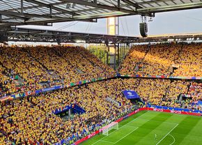 Mesajul INTERZIS introdus de fanii români pe stadion cu Belgia! UEFA nu ne va ierta!