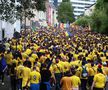 Românii se îndreaptă spre stadion / FOTO: GSP