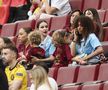 Soțiile fotbaliștilor belgieni au acaparat atenția în tribune la meciul cu România