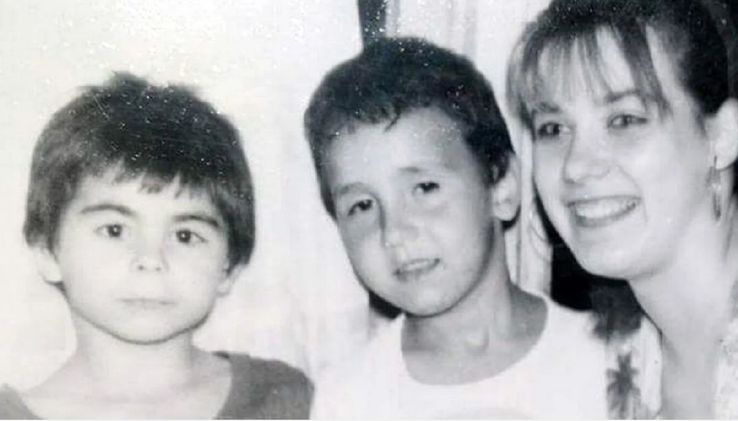 Copilul Florin Niță, în stânga / Sursă foto: Arhivă GSP