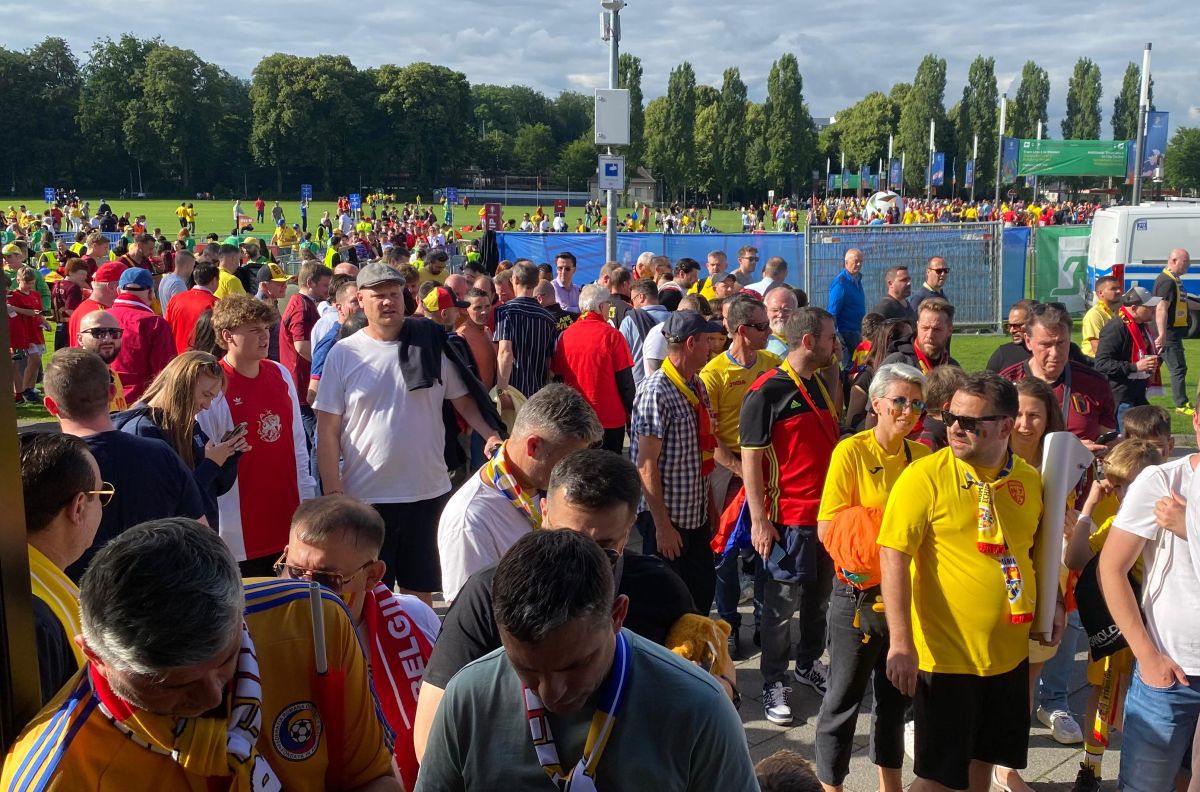 Un ministru PSD, „infiltrat” între Gică Hagi și Răzvan Burleanu la România - Belgia » Imaginea surprinsă la „oficiala” stadionului din Koln