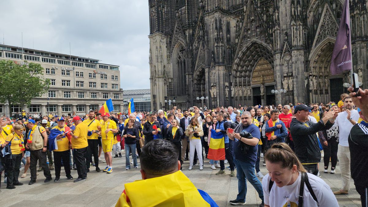 Imagini spectaculoase cu fanii români, înainte de Belgia – România