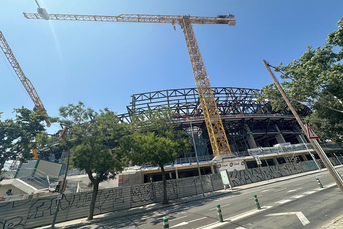 Aici vrea Barcelona meci în august? Incredibil cum arată astăzi noul Camp Nou, însă clubul insistă că va juca acolo în scurt timp!