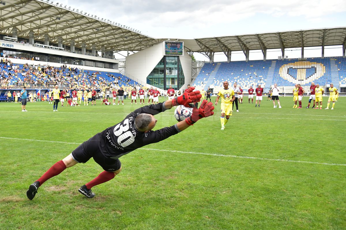 Petrolul - Rapid reeditarea finalei Cupei României 1995 - meci și petrecere