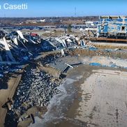Stadionul „Silverdome” din Detroit, pus la pământ