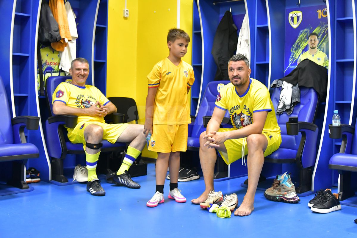 Show total la reeditarea XXL a Cupei României 1995, Petrolul – Rapid: „Ia liftul, «Vioară»!” + cum au „blătuit” partida și imagini inedite din meci și de la petrecere