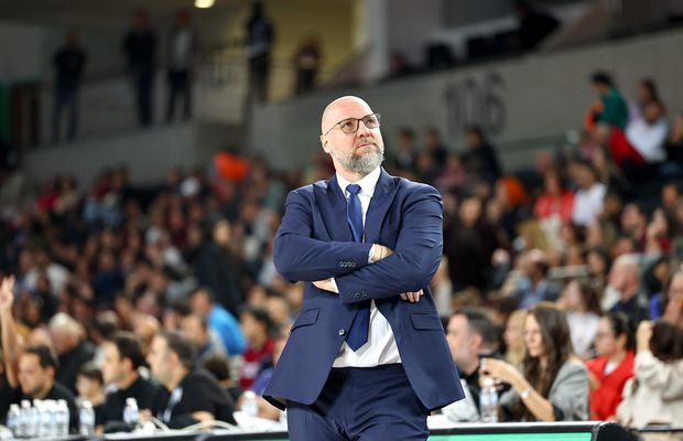 „Nu există să renunți” » După al 15-lea trofeu al carierei, Mihai Silvășan a făcut retrospectiva sezonului și a privit la viitor: „Visul ar fi să o antrenez pe U-BT în Euroligă”