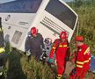 Un autocar cu o echipă de baschet juvenil s-a răsturnat pe Autostrada A2/Foto: captură Facebook