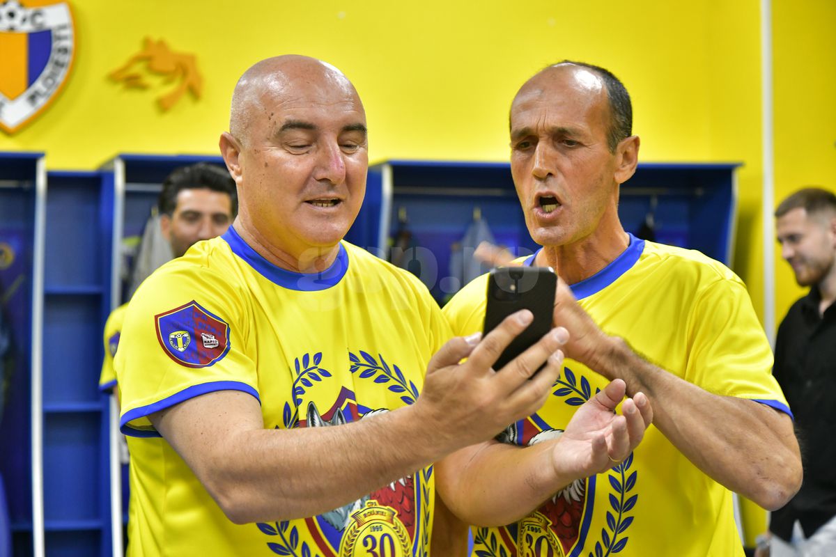 Show total la reeditarea XXL a Cupei României 1995, Petrolul – Rapid: „Ia liftul, «Vioară»!” + cum au „blătuit” partida și imagini inedite din meci și de la petrecere