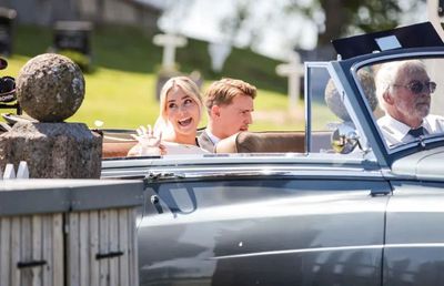 Căpitanul lui Arsenal s-a căsătorit în țara natală cu partenera lui mai în vârstă cu 3 ani