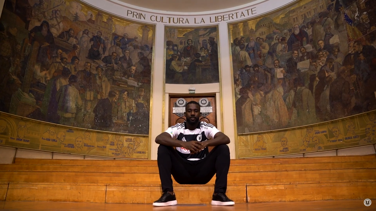 Universitatea Cluj a prezentat noile echipamente! Marea diferență față de sezonul trecut