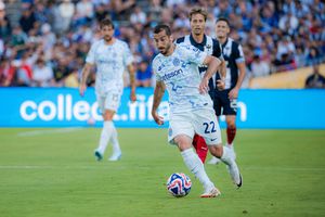 Mkhitaryan, după prima victorie cu Chivu pe bancă: „Credem în antrenor și vom deveni mai buni de la o zi la alta!”