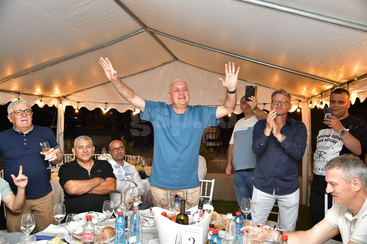 Show total la reeditarea XXL a Cupei României 1995, Petrolul – Rapid: „Ia liftul, «Vioară»!” + cum au „blătuit” partida și imagini inedite din meci și de la petrecere