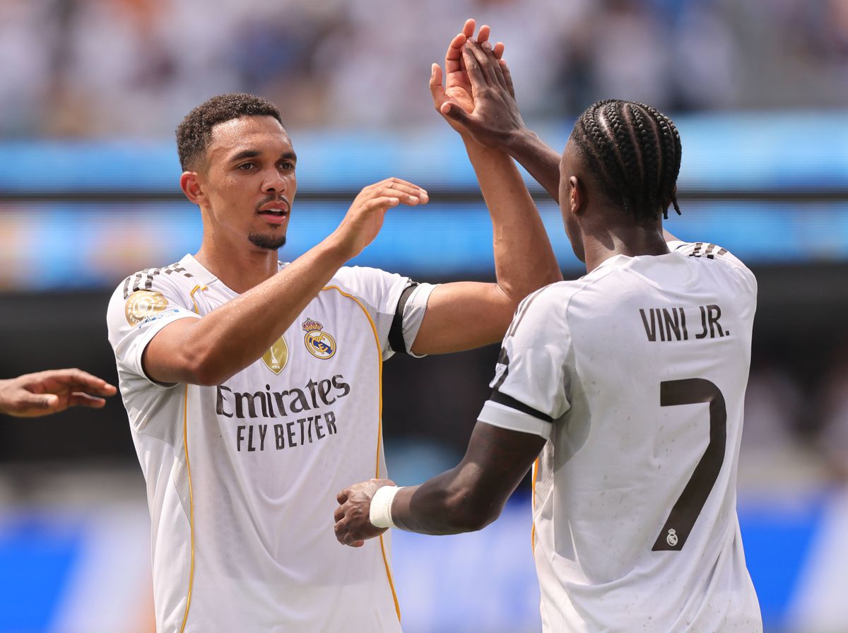 Real Madrid - Pachuca 3-1 » Victorie la pas pentru madrileni la Mondialul Cluburilor, chiar și în 10 oameni din minutul 7