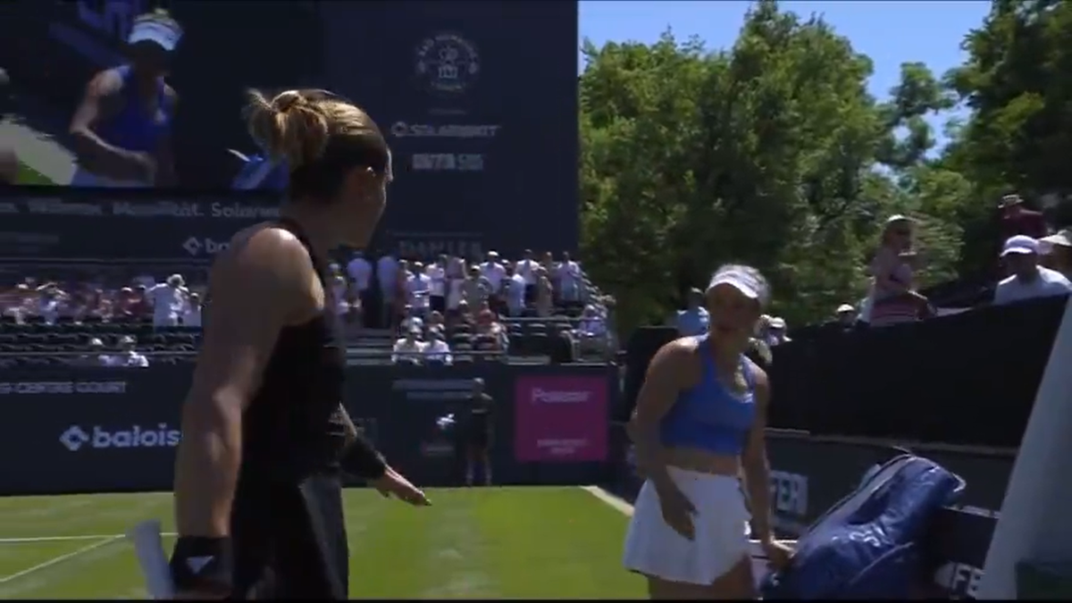 Maria Sakkari și Yulia Putintseva s-au înjurat la finalul meciului