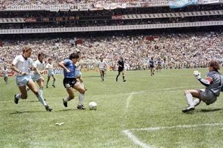 Acum 40 de ani, ziua în care Maradona a intrat în istorie: „Mâna lui Dumnezeu” + „Golul secolului”