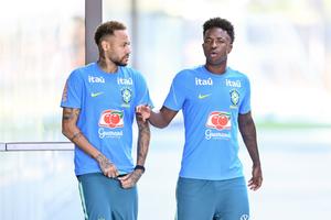 Se înmulțesc criticile la adresa lui Neymar: „Nu înțeleg cum a putut fi convocat”