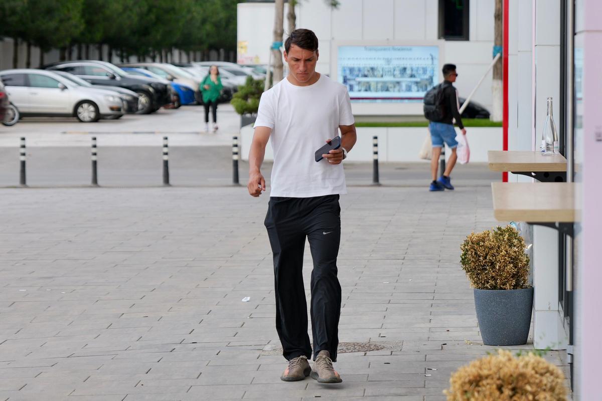 FCSB s-a reunit la prima oră » Numele noi și 5 absențe