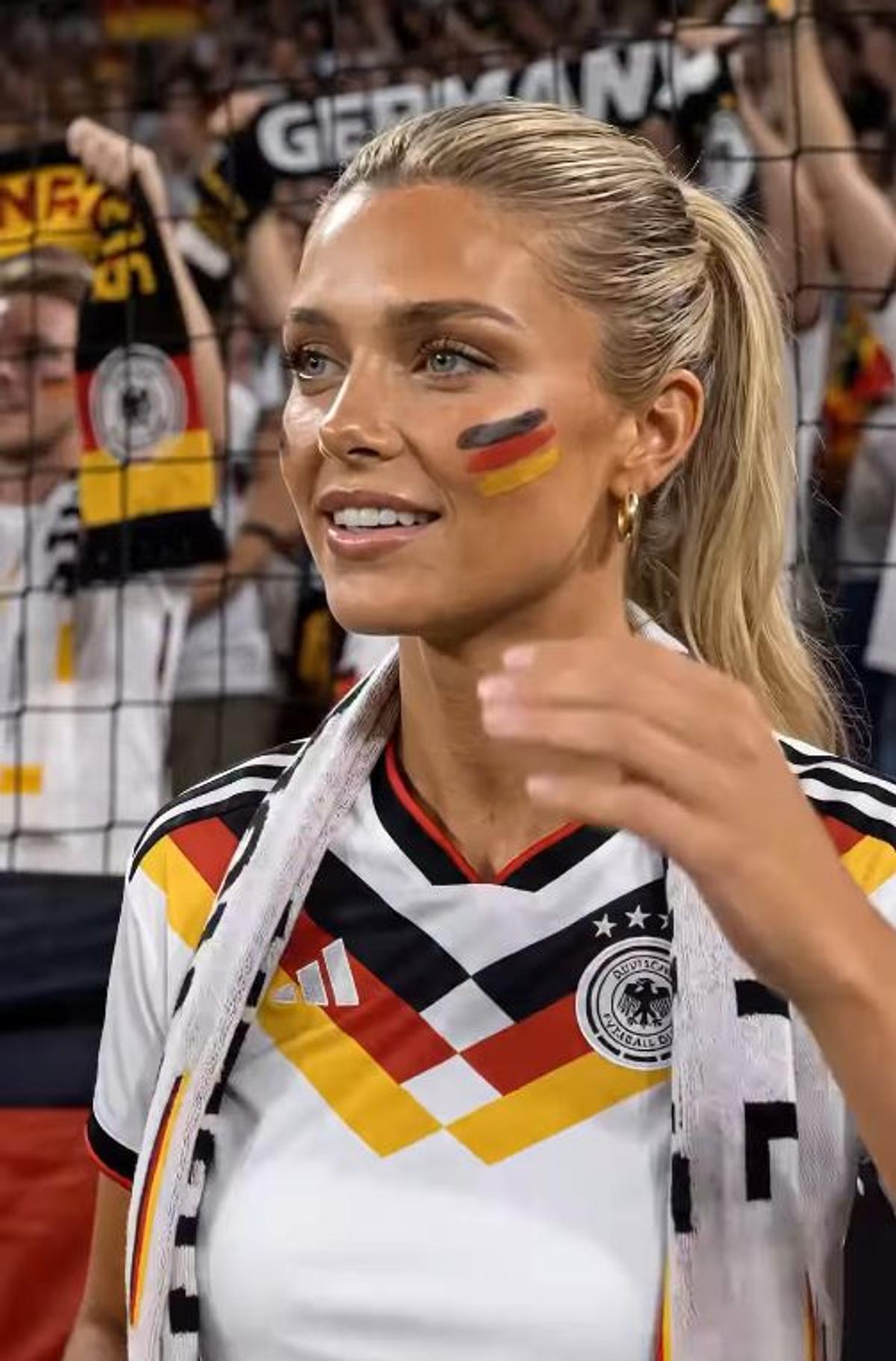 Comentariul TV clonat, femei frumoase inexistente și „Hitler” din tribuna Germaniei: AI-ul stăpânește Mondialul într-un fel sinistru! Cum a fost trucat comentariul TV: „Cine e negresa asta?”