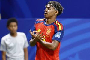A ajuns și Lamine Yamal la Mondial