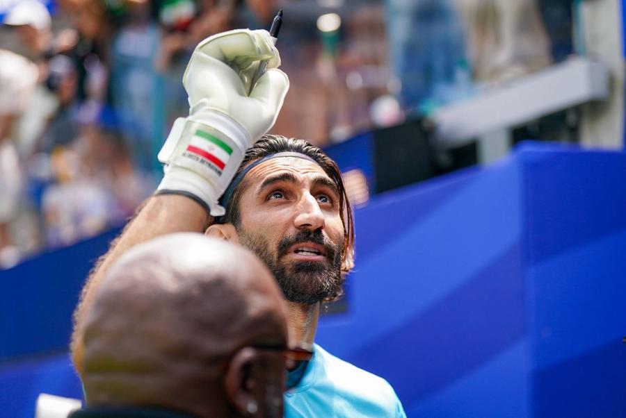 Alireza Beiranvand / Foto: Imago Povestea tristă a eroului Iranului » La 14 ani trăia și dormea pe străzile Teheranului