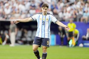 Julian Alvarez aruncă „BOMBA”: „Vreau să mă transfer!” » Destinația aleasă