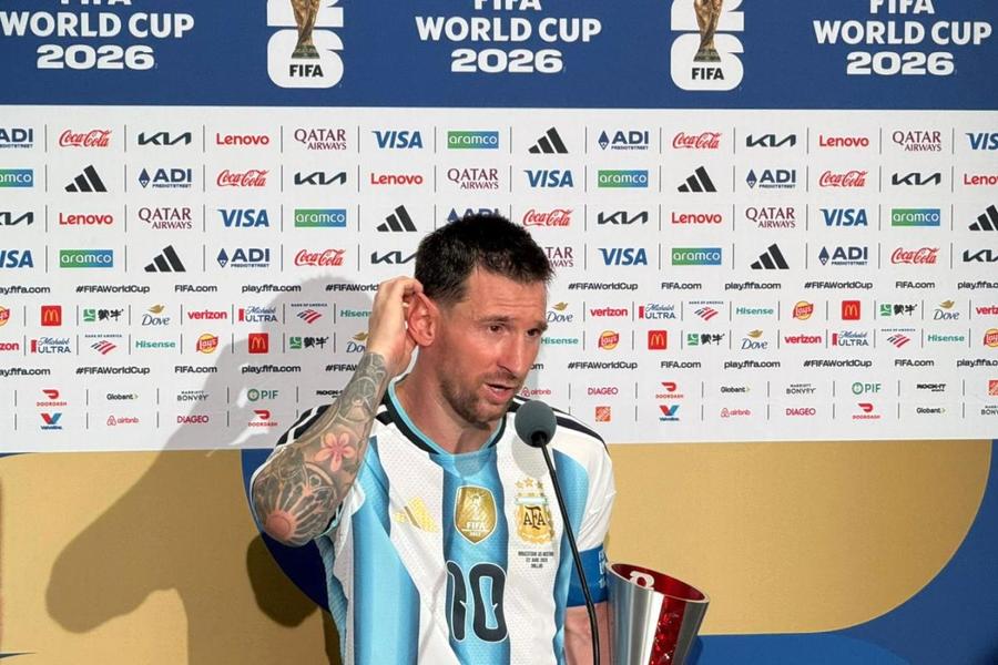 GSP, față în față cu Leo Messi, după ce argentinianul a devenit cel mai bun marcator din istorie la CM: „Nu m-am gândit la record” Zlatan Ibrahimovic, uluit de Mondialul făcut de Lionel Messi: „Cinci goluri în două meciuri... Eu am zero goluri la două Cupe Mondiale”