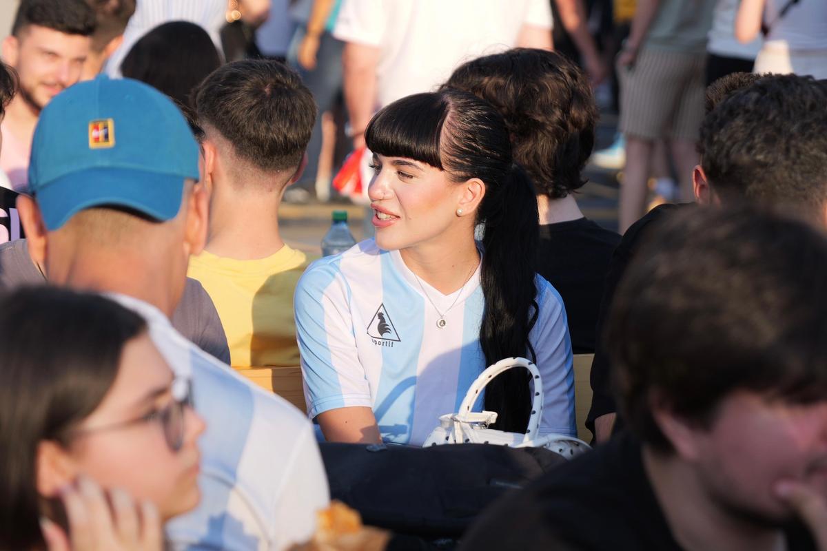 Cum s-a trăit la București meciul Argentinei cu Austria: frenezie pentru Messi în piața George Enescu