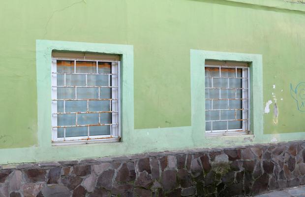 Cum arată casa unde a copilărit miliardarul Ion Țiriac