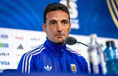 Selecționerul Argentinei critică decizia FIFA: „Ajută doar echipele slabe”