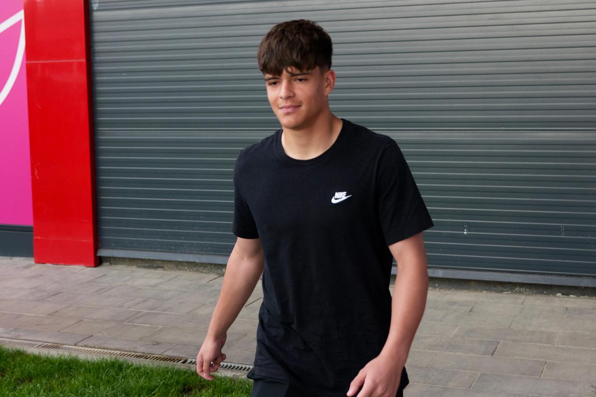 FCSB s-a reunit la prima oră » Numele noi și 5 absențe