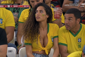 Comentariul TV clonat, femei frumoase inexistente și „Hitler” din tribuna Germaniei: AI-ul stăpânește Mondialul într-un fel sinistru! Cum a fost trucat comentariul TV: „Cine e negresa asta?”