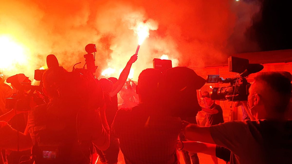 FCSB sărbătorește cu fanii