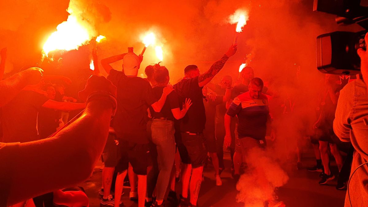 VIDEO SCANDALOS Jucătorii lui FCSB, scandări xenofobe după succesul cu Sepsi: „Ne p***m pe Ungaria voastră! Să-ți dăm la m**e, bozgore!”