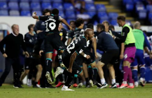 Swansea merge în play-off, după un gol marcat în prelungiri