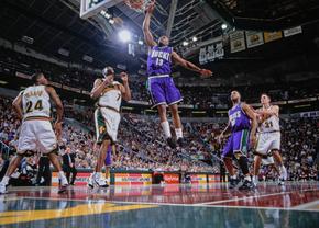 Trei fani au fost împușcați la sărbătoarea lui Milwaukee Bucks, noua campioană din NBA
