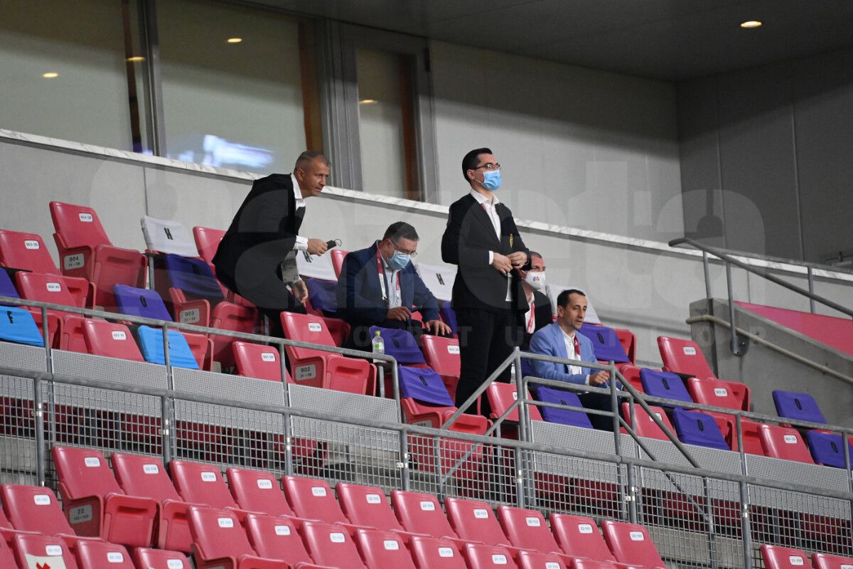 Răzvan Burleanu și oficialii României sfidează regulile la Tokyo » Imaginile surprinse de fotoreporterul GSP