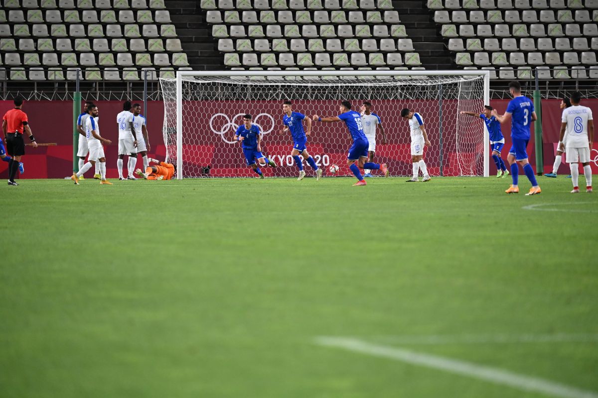 Brigadă din Venezuela delegată de FIFA la meciul cu Coreea de Sud