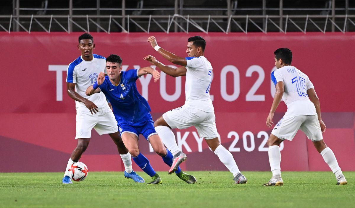 Brigadă din Venezuela delegată de FIFA la meciul cu Coreea de Sud