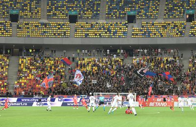 Peluza Nord, din nou în acțiune! Suporterii au încălcat decizia instanței + „complot” cu crainicul