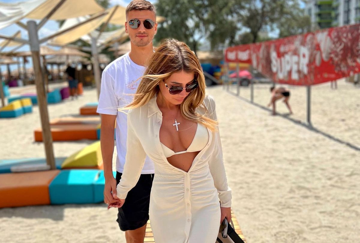 Un titular al lui Hagi e din nou îndrăgostit: a „oficializat” relația pe Instagram