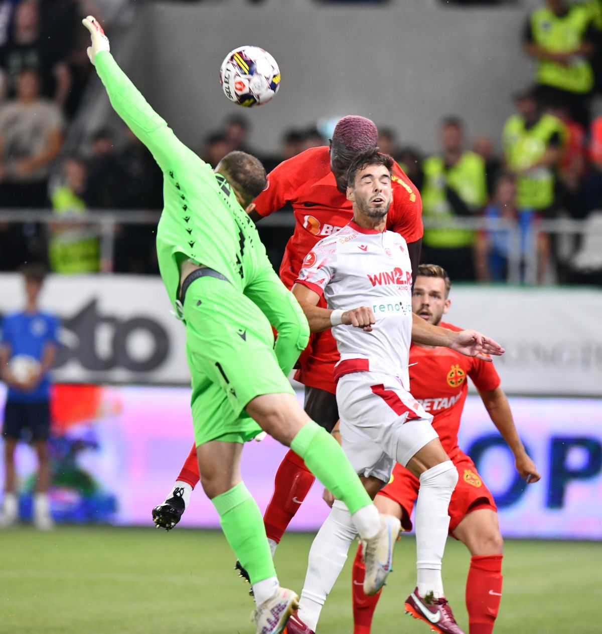 Dinamo a pus deja în vânzare biletele pentru meciul cu FCSB. Cât costă cel mai ieftin tichet