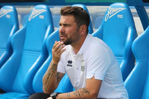 Adrian Mutu a adus la treilea străin la Neftchi Baku. Foto: Instagram