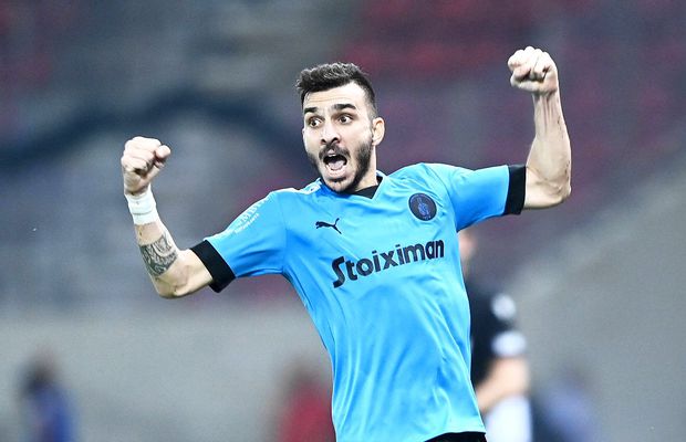 Șumudică îi pune „frână” Rapidului: „Nu pleacă fără un milion de euro! Olympiakos a făcut deja ofertă”