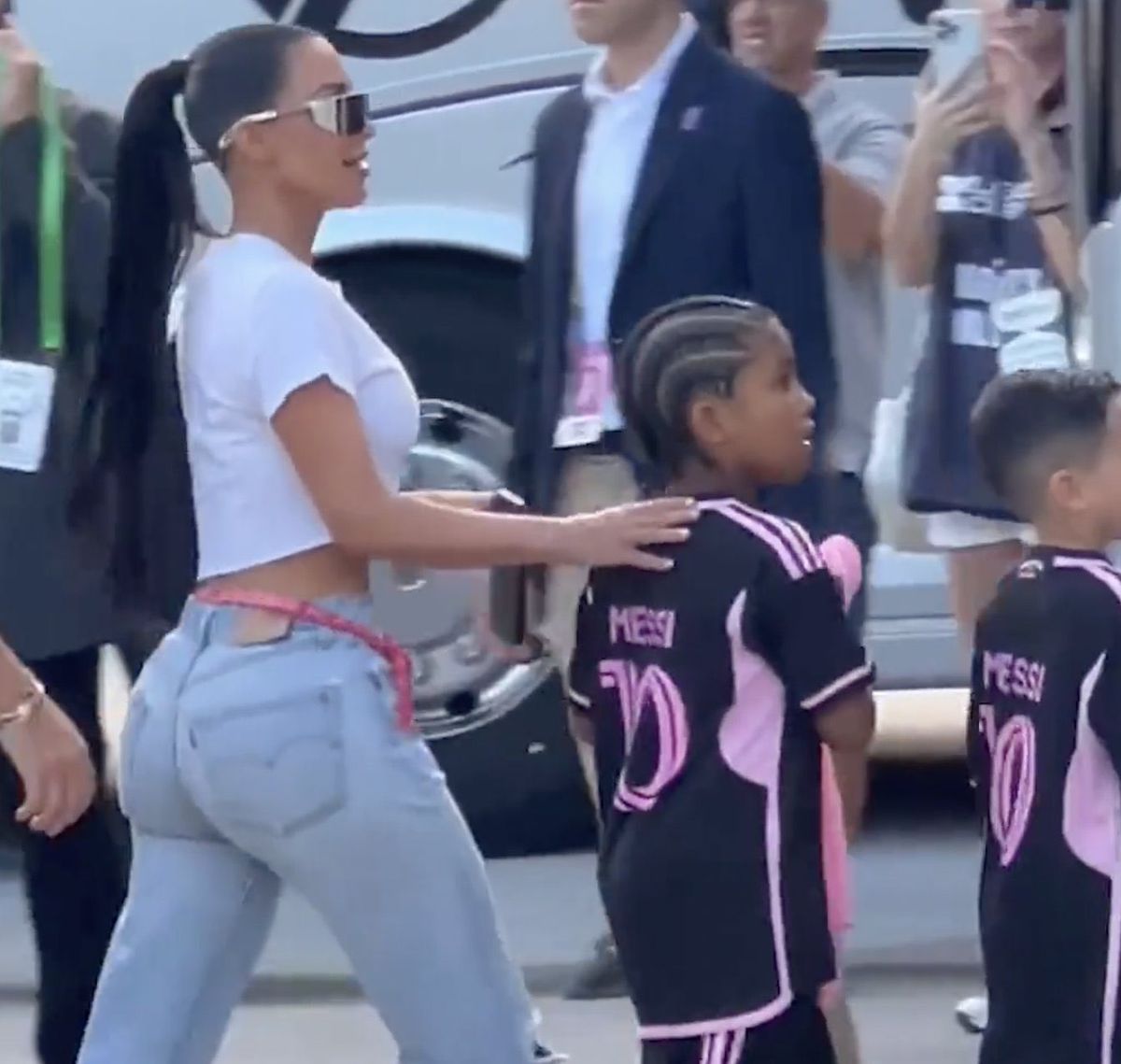 Serena Williams, Kim Kardashian și Victoria Beckham, reacții diferite la primul gol marcat de Messi pentru Miami